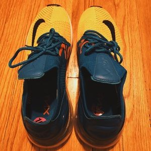 Nike Air Max 270 Flyknit 'Blue Orbit' Mens Size 10
